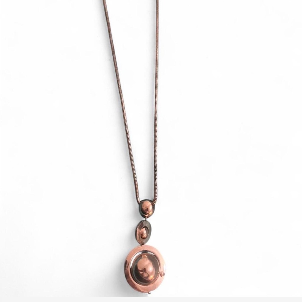 Chic Gold Pendant Necklace & earrings